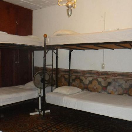 Hostal Sonati León Kültér fotó