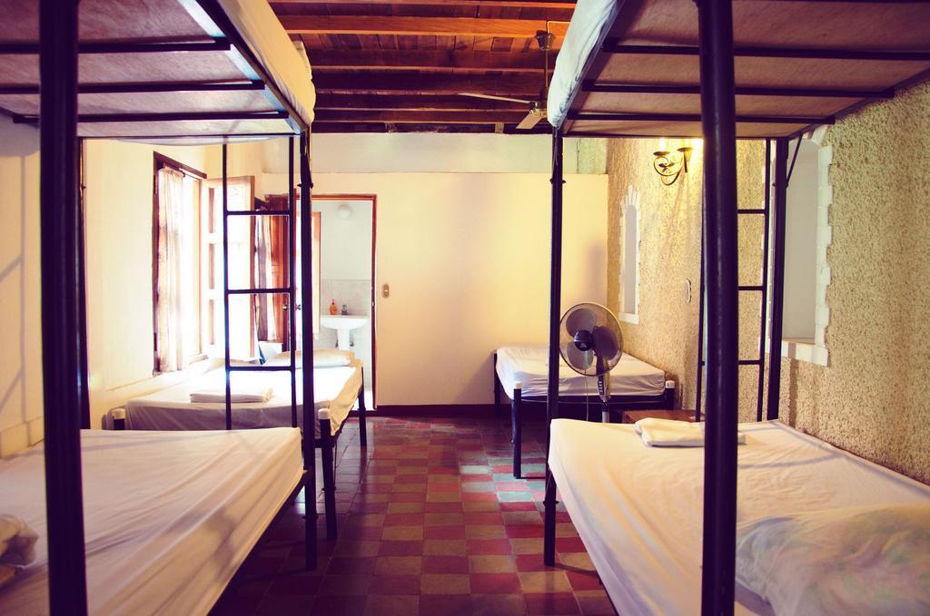Hostal Sonati León Kültér fotó